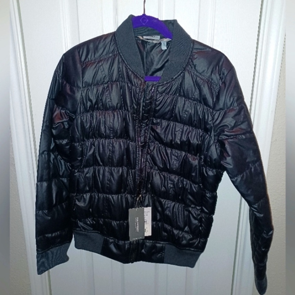 Athleta puff bomber Jacket